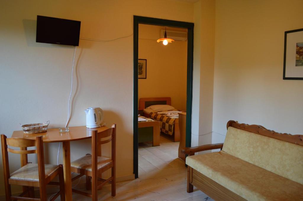 Erodios Apartments Kalyves Kamer foto